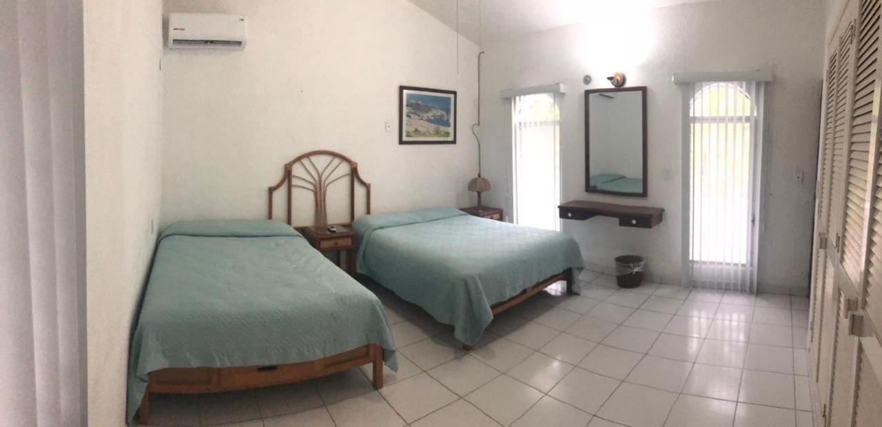 Villas Paraiso Manzanillo,Club Santiago Casa Playa Buitenkant foto