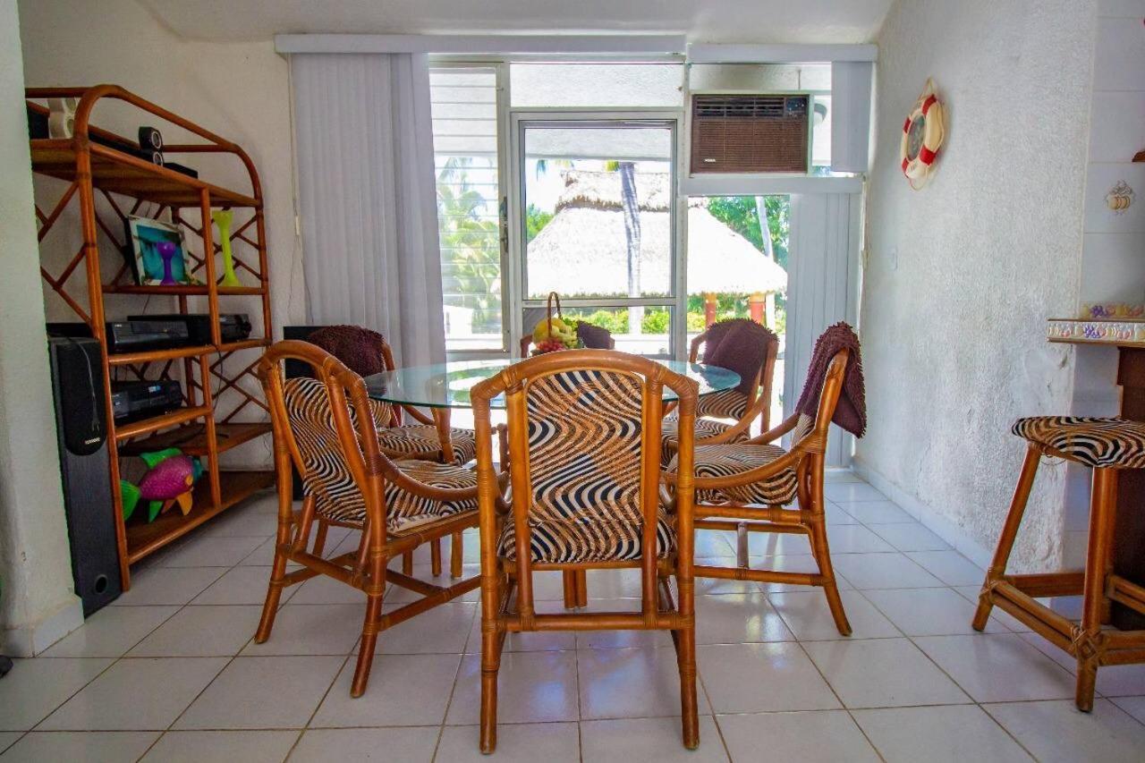 Villas Paraiso Manzanillo,Club Santiago Casa Playa Buitenkant foto